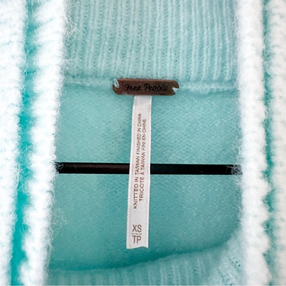 FREE PEOPLE blue afterglow mock neck sweater - Picture 6 of 7